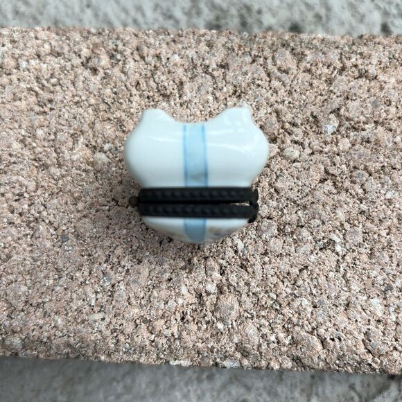 Limoges Floral n Ribbons Rochard trinket box - Picture 7 of 8